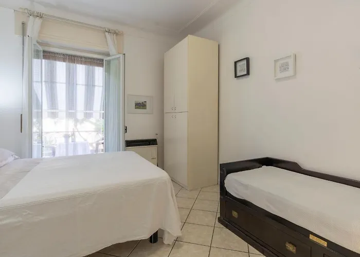 Imperatrice - Srm127 By Interhome * Sanremo